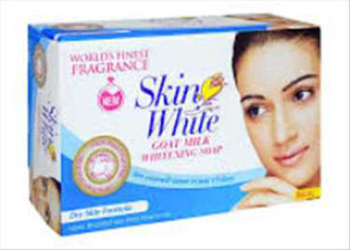 Picture of SKIN WHITE DRY SKIN GOAT MILK WHITENING SOAP 110GM